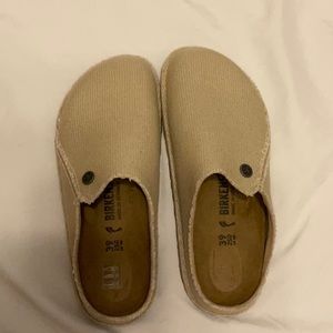 EUC Birkenstock clogs